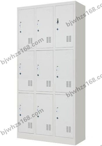 点击查看商品:九门更衣柜