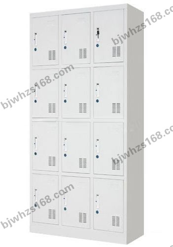 点击查看商品:十二门更衣柜