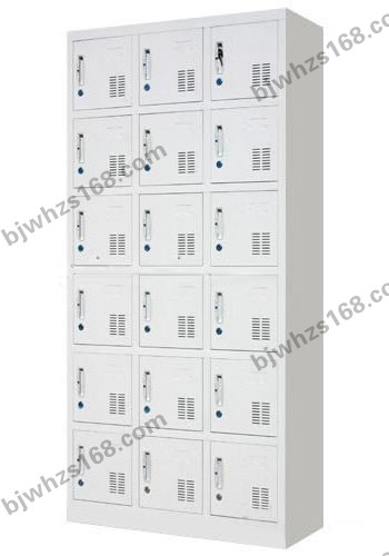 点击查看商品:十八门更衣柜