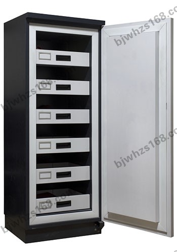 点击查看商品:防磁柜