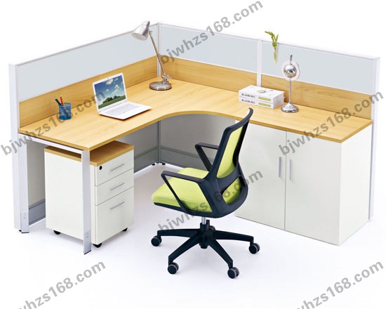 点击查看商品:屏风桌