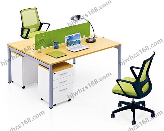 点击查看商品:屏风桌