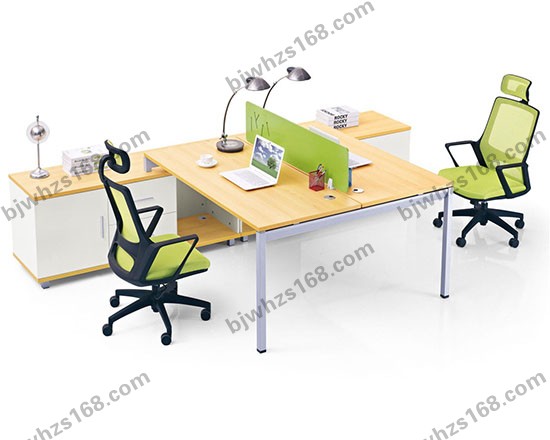 点击查看商品:屏风桌