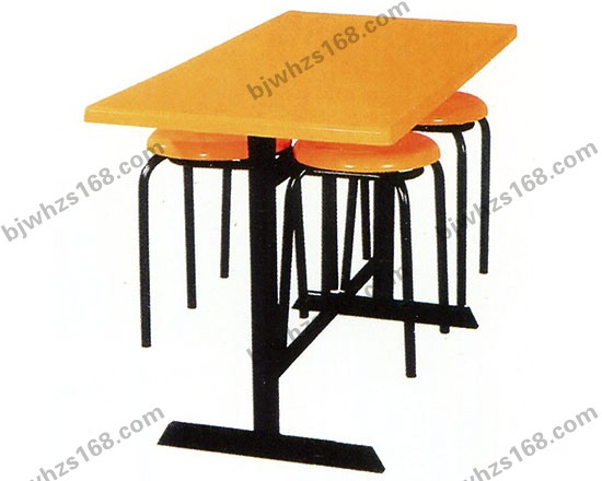 点击查看商品:餐桌椅